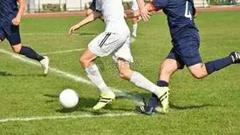 福勒揭秘：哲凯赖什备战状态优于谢什科，后者竟显青训雏鸟风范！